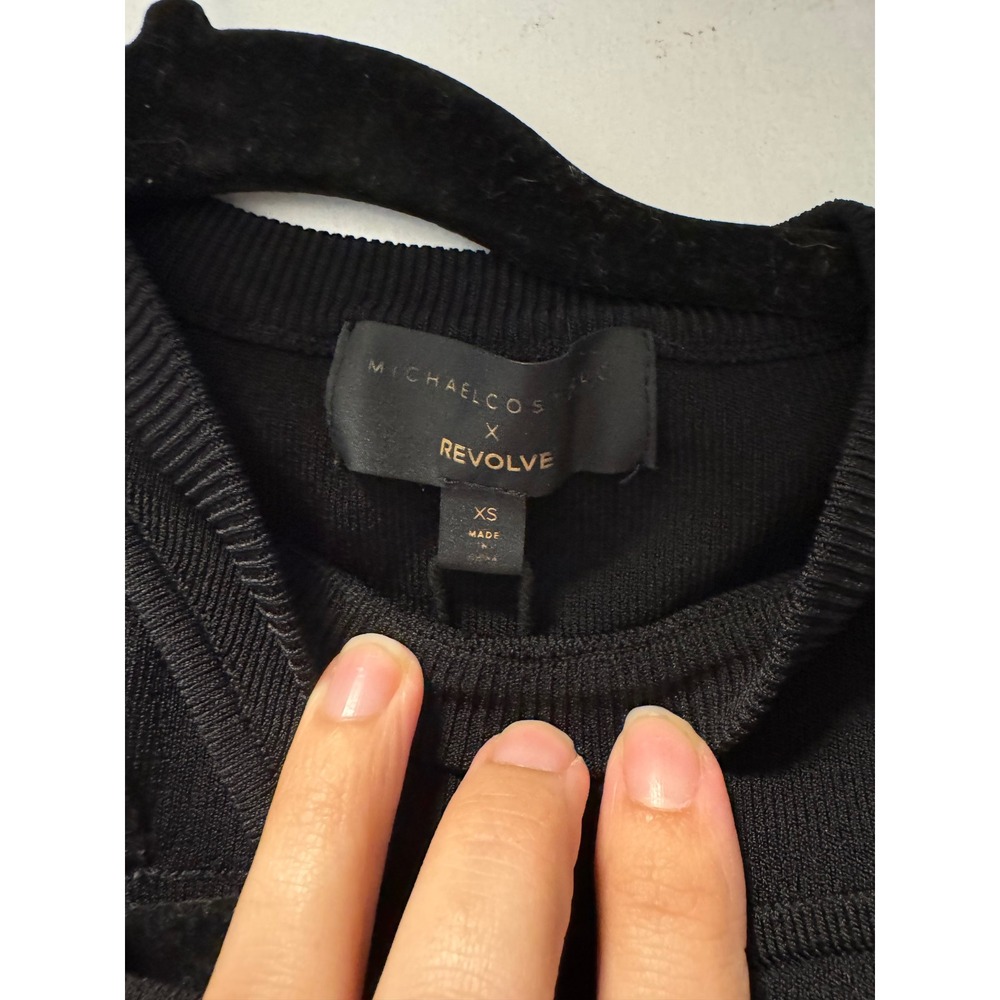 Michael Costello x REVOLVE Black Asymmetrical Cutout Crop Top Sweater XS - Picture 3 of 4